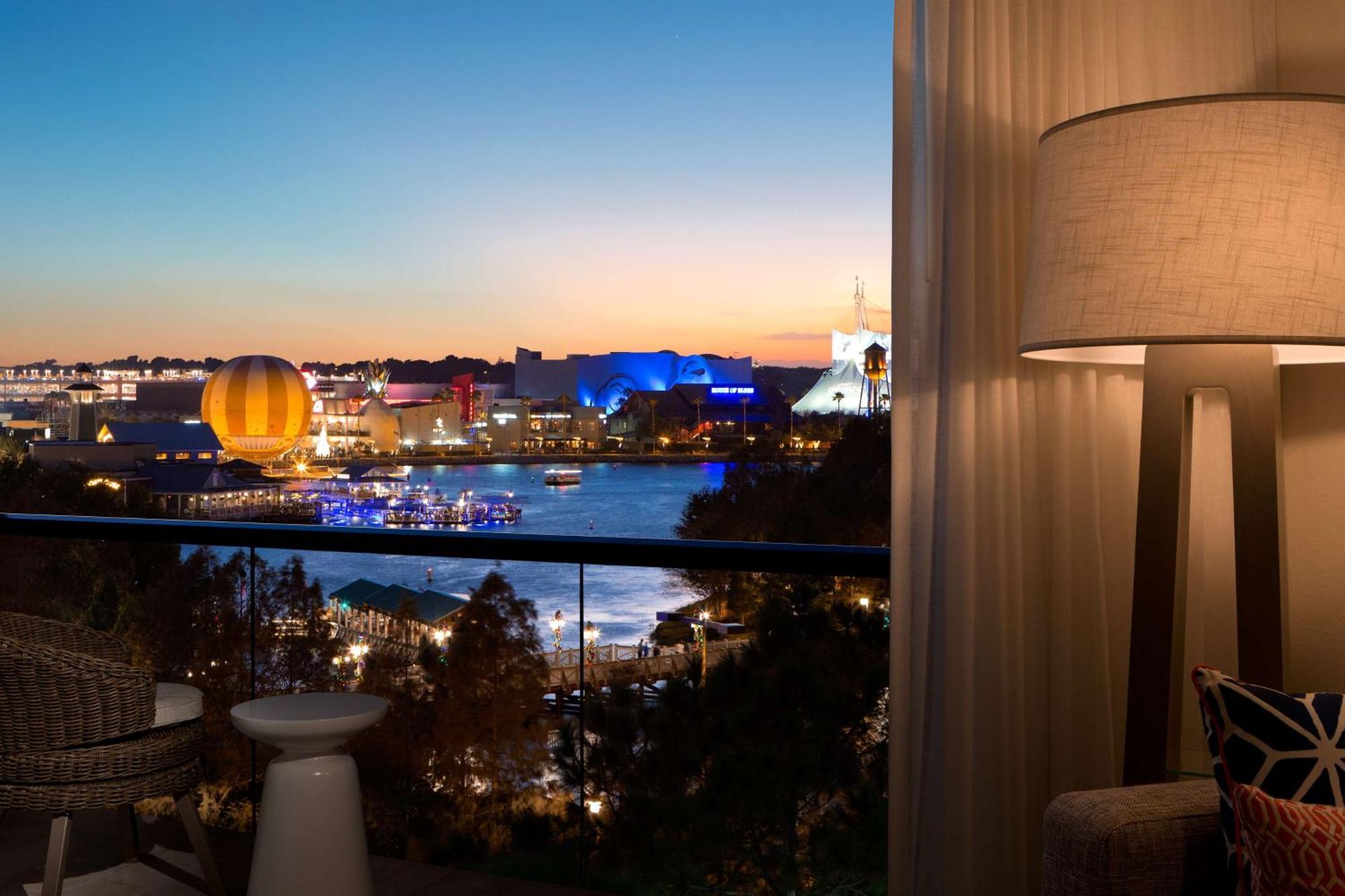 Hilton Orlando Buena Vista Palace - Disney Springs Area Lake Buena Vista Exterior photo