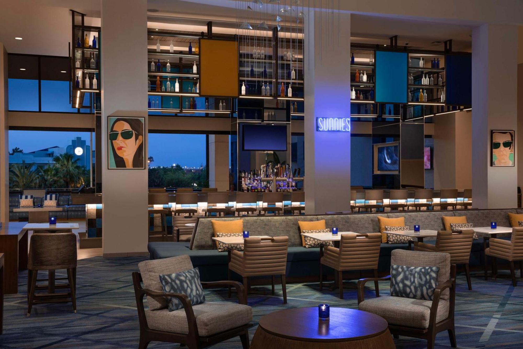 Hilton Orlando Buena Vista Palace - Disney Springs Area Lake Buena Vista Exterior photo
